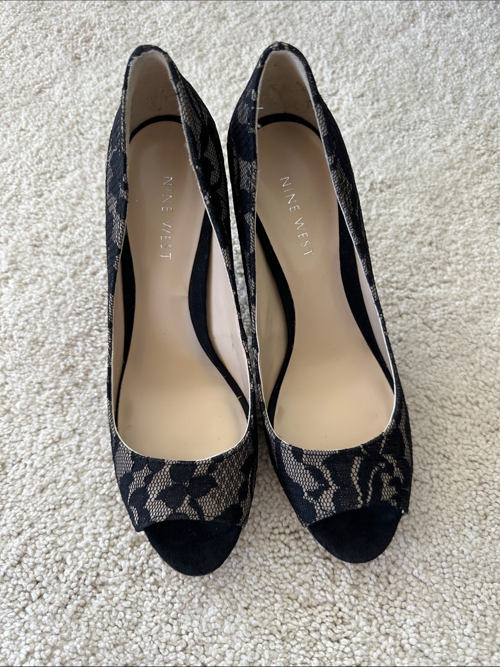 NWB Nine West Black Lace Peep-Toe Heels 6